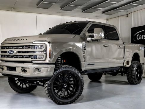 Used 2026 Ford F350 King Ranch w/ Chrome Package AWD/4WD image 4