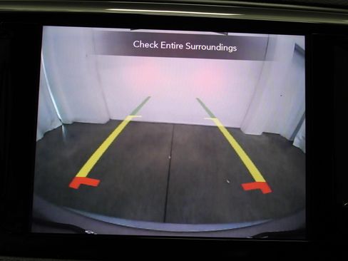 Used 2020 Chrysler Pacifica Limited FWD image 41