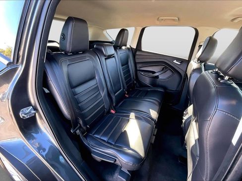 Used 2019 Ford Escape SEL image 26