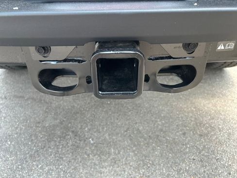 New 2025 Ford F250 Platinum w/ FX4 Off-Road Package image 11