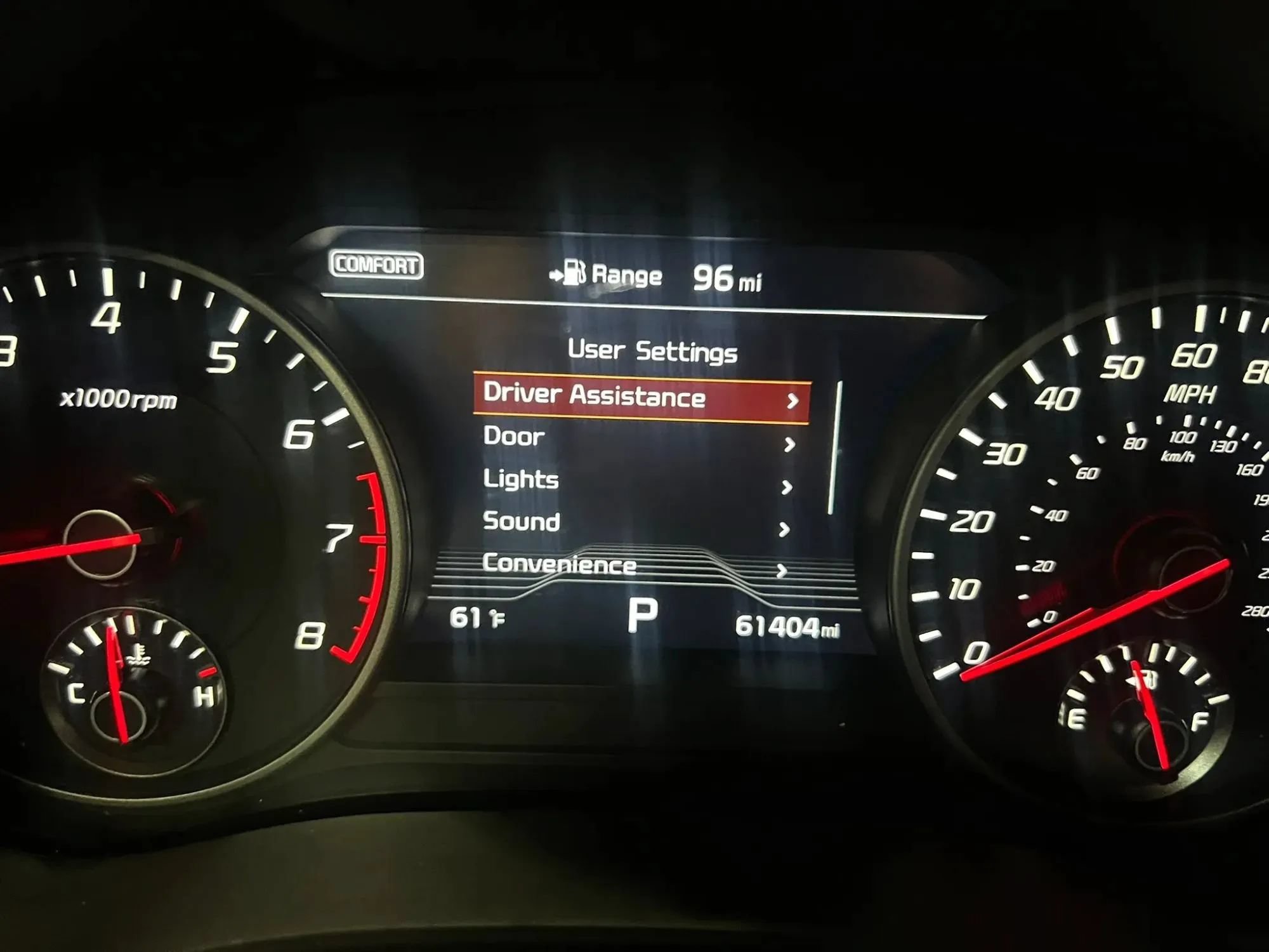 Used 2020 Kia Stinger GT1 AWD/4WD image 17