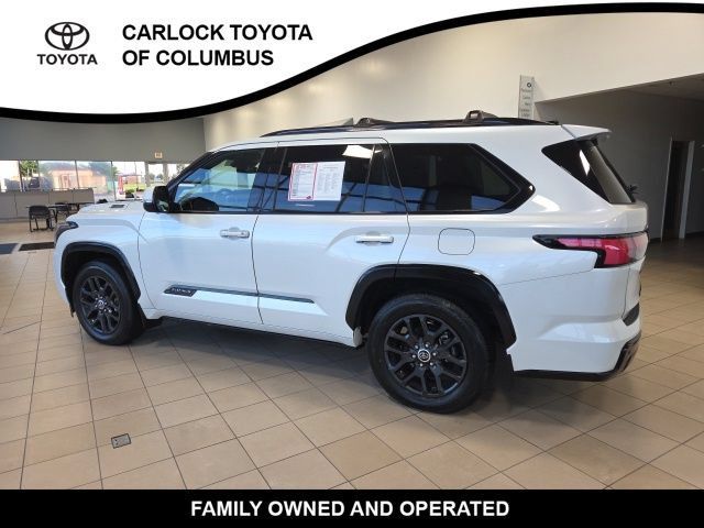 Used 2023 Toyota Sequoia Platinum AWD/4WD image 10