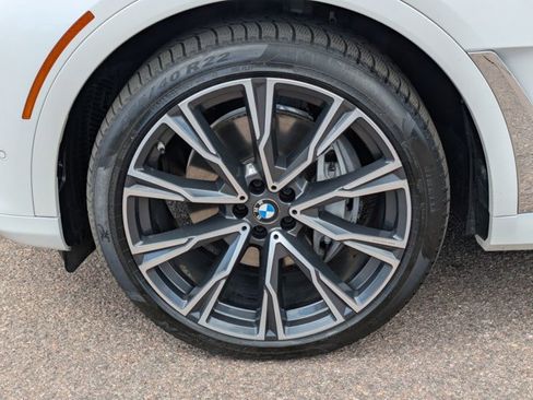 Used 2020 BMW X7 xDrive50i w/ Executive Package AWD/4WD image 27