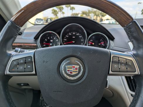 Used 2010 Cadillac CTS Premium image 21