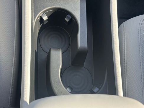 New 2026 Hyundai Kona SE image 32