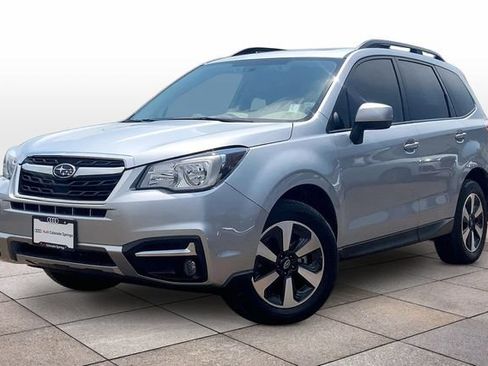 Used 2017 Subaru Forester 2.5i Premium AWD/4WD image 1