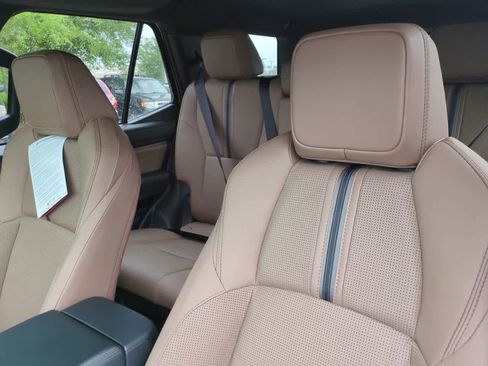 New 2026 Toyota 4Runner Limited image 8