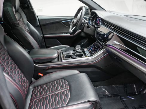 Used 2020 Audi RS Q8 w/ Carbon Optic Package AWD/4WD image 28