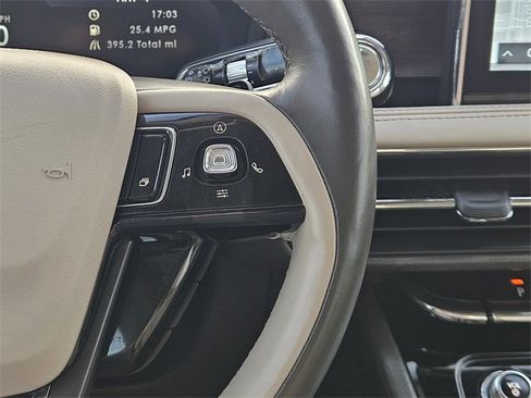 Used 2022 Lincoln Corsair Reserve w/ Equipment Group 201A image 28