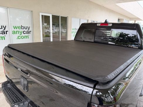 Used 2024 RAM 1500 Laramie AWD/4WD image 37