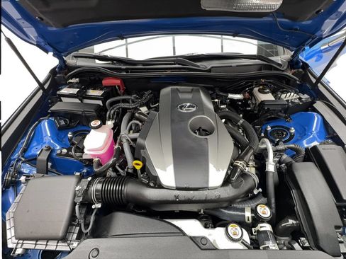 Used 2024 Lexus IS 300 w/ Comfort Package RWD image 18