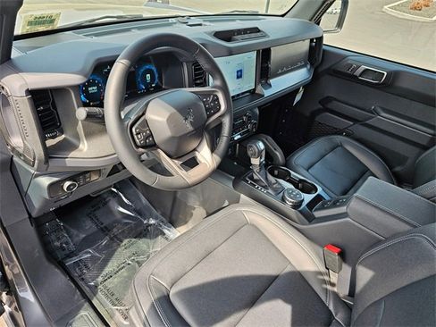 New 2025 Ford Bronco Big Bend w/ Black Diamond Package image 2