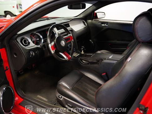 Used 2014 Ford Mustang GT Premium w/ GT Track Package RWD image 4