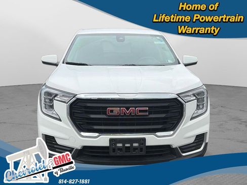 Used 2024 GMC Terrain SLE AWD/4WD image 3