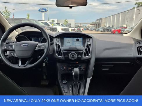 Certified 2018 Ford Focus SEL w/ Cold Weather Package FWD image 11