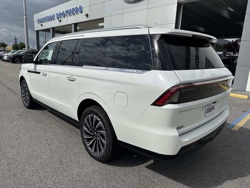 New 2026 Lincoln Navigator L Black Label AWD/4WD image 5