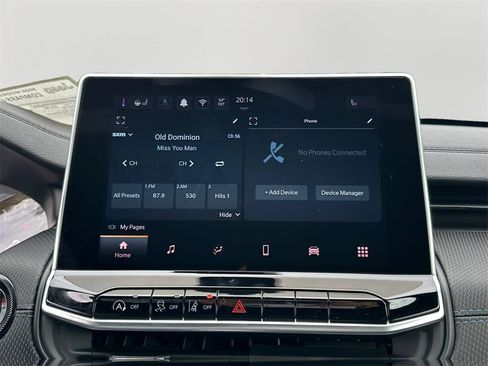 New 2026 Jeep Compass Latitude image 18