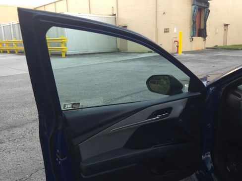 Used 2025 Toyota Camry SE image 7