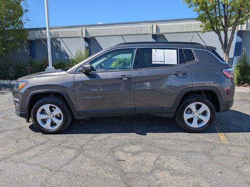 Used 2020 Jeep Compass Latitude w/ Popular Equipment Group AWD/4WD image 2