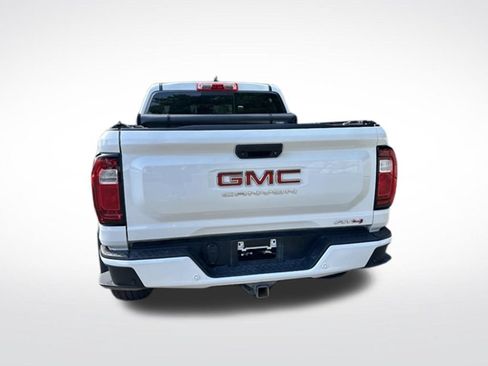 Used 2023 GMC Canyon AT4 w/ Canyon Safety Plus Package AWD/4WD image 5