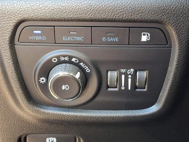 Used 2023 Jeep Grand Cherokee 4WD 4xe image 9