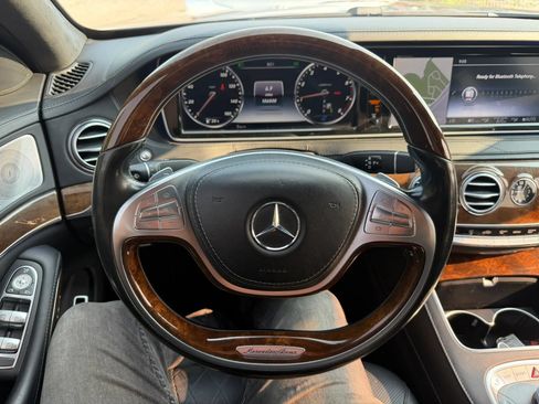 Used 2017 Mercedes-Benz S 550 4MATIC Sedan image 12