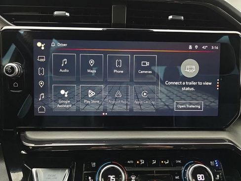 Used 2024 GMC Sierra 2500 AT4X w/ Snow Plow Prep/Camper Package image 34