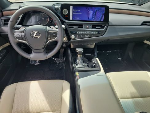 Used 2023 Lexus ES 350 w/ Premium Package FWD image 28