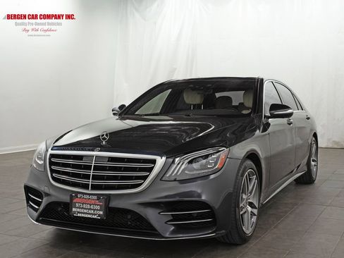 Used 2018 Mercedes-Benz S 560 4MATIC Sedan image 5