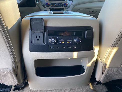 Used 2019 GMC Yukon Denali w/ Open Road Package image 40