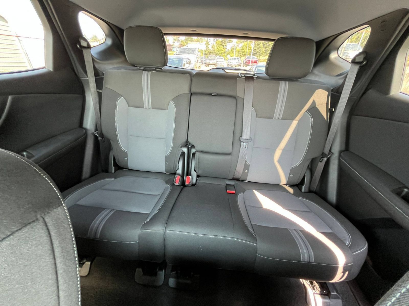 Used 2026 Chevrolet Blazer LT FWD image 38