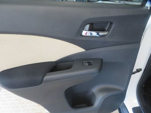 Used 2016 Honda CR-V EX image 18