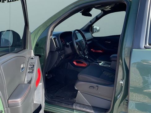 Used 2023 Nissan Frontier Pro-X w/ Pro Convenience Package RWD image 11