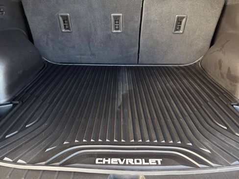 Used 2023 Chevrolet Blazer LT w/ Midnight/Sport Edition FWD image 17