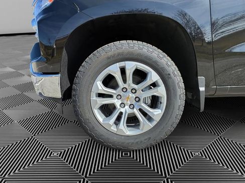 New 2026 Chevrolet Silverado 1500 LTZ AWD/4WD image 9