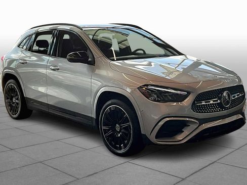New 2025 Mercedes-Benz GLA 250 4MATIC image 2