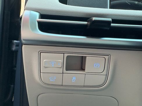 New 2026 Hyundai Tucson Limited FWD image 33