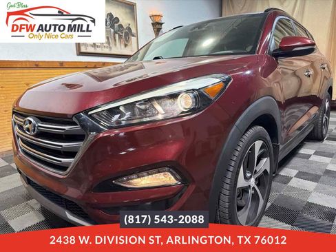 Used 2016 Hyundai Tucson Limited w/ Option Group 03 FWD image 1