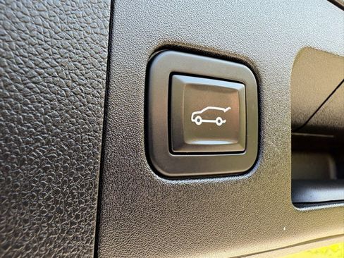 Used 2019 Cadillac XT4 Sport image 25