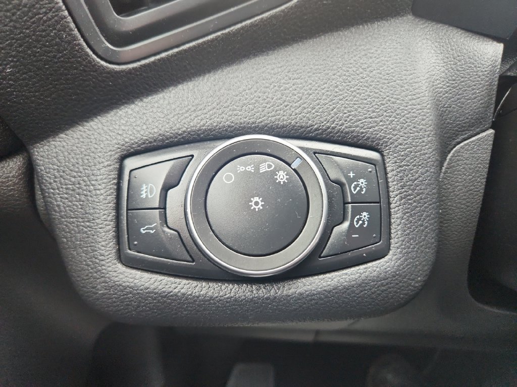 Used 2019 Ford Escape SE AWD/4WD image 22