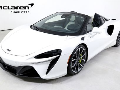 Used 2025 McLaren Artura Spider