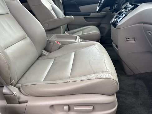 Used 2012 Honda Odyssey EX-L image 14