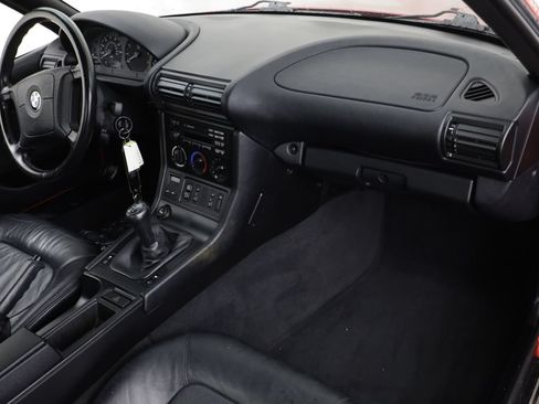 Used 1997 BMW Z3 1.9 RWD image 16