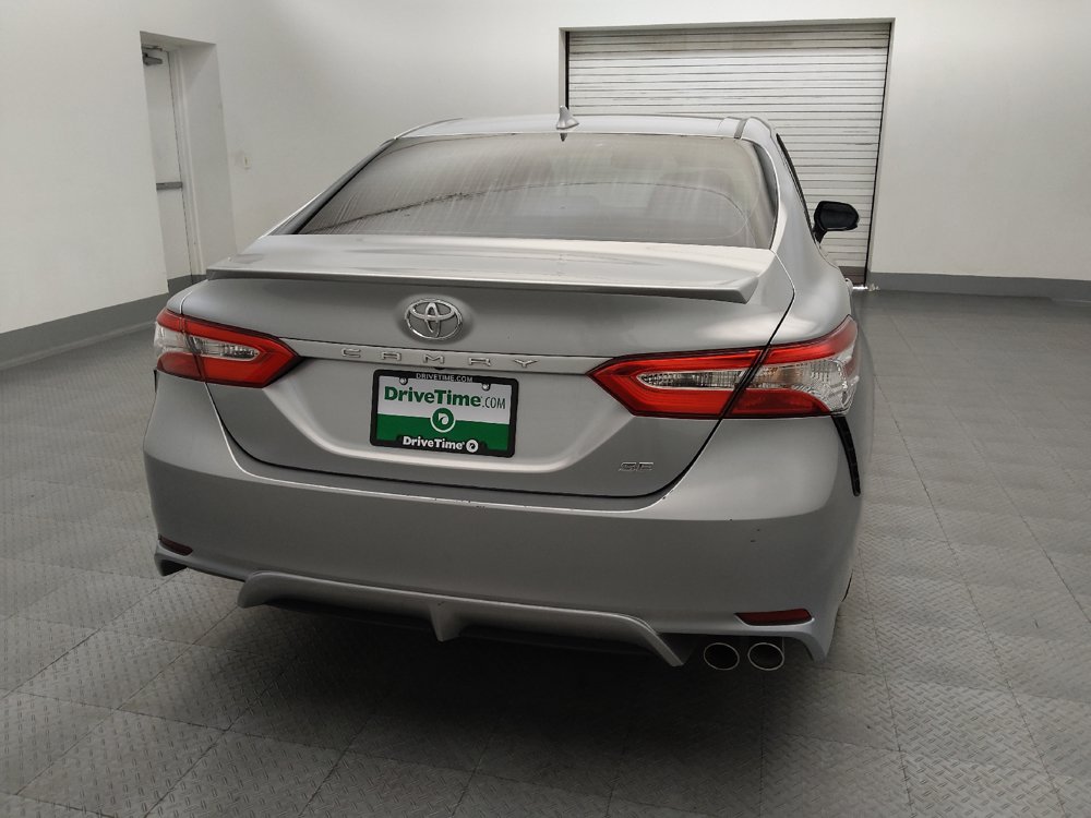 Used 2020 Toyota Camry SE w/ Carpet Mat Package FWD image 7