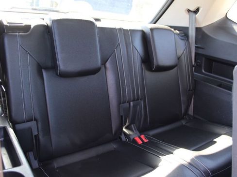 Used 2021 Volkswagen Atlas SE w/ Panoramic Sunroof Package image 26