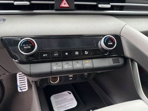 New 2026 Hyundai Elantra Sport FWD image 24