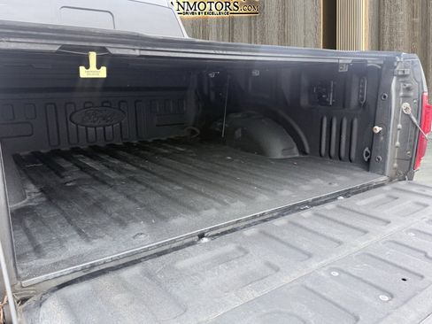 Used 2016 Ford F150 Limited image 16