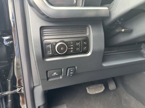 New 2025 Ford F350 Lariat w/ Lariat Ultimate Package image 30