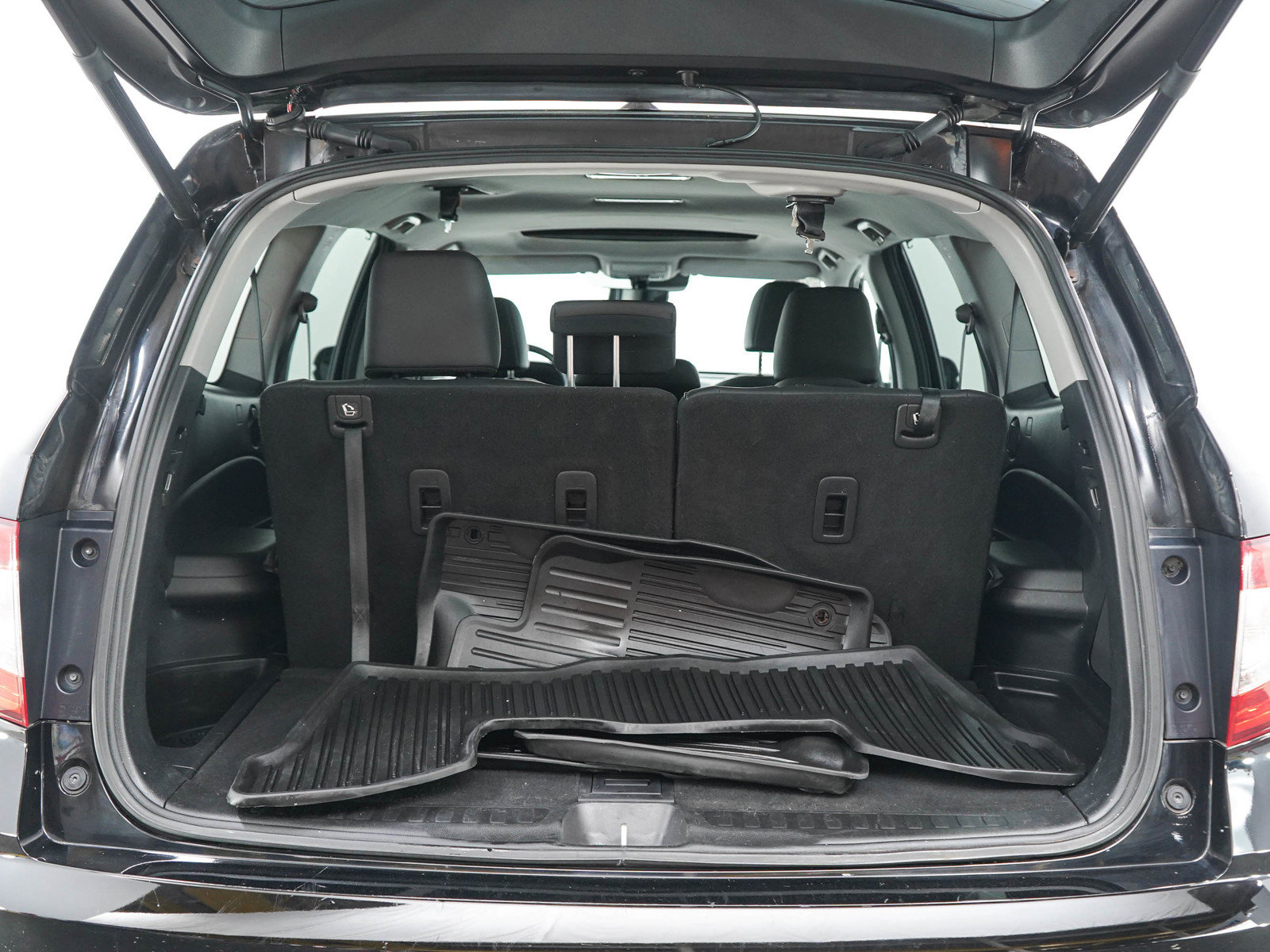 Used 2021 Honda Pilot Black Edition image 17