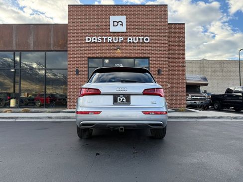 Used 2018 Audi Q5 2.0T Premium Plus w/ Premium Plus Package image 5